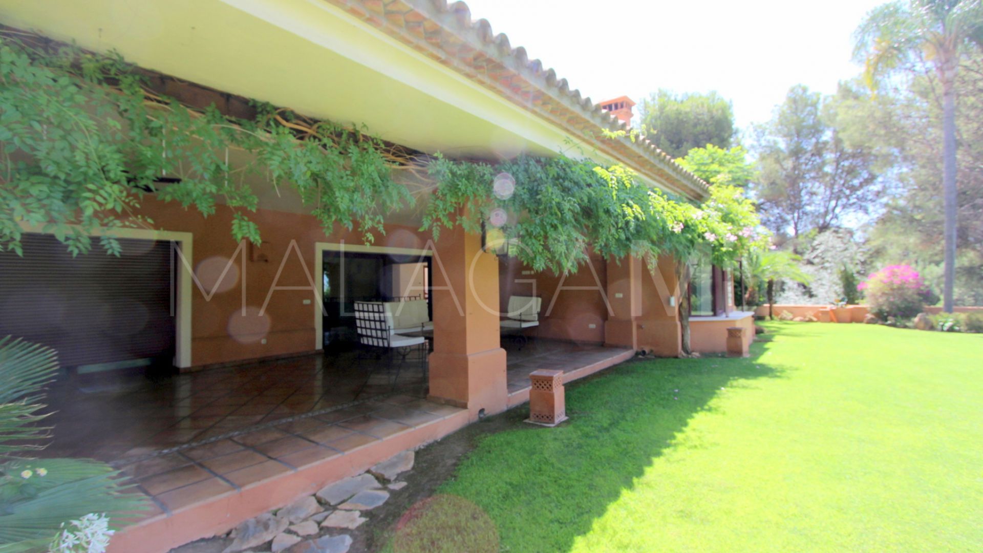 Villa for sale in Altos Reales