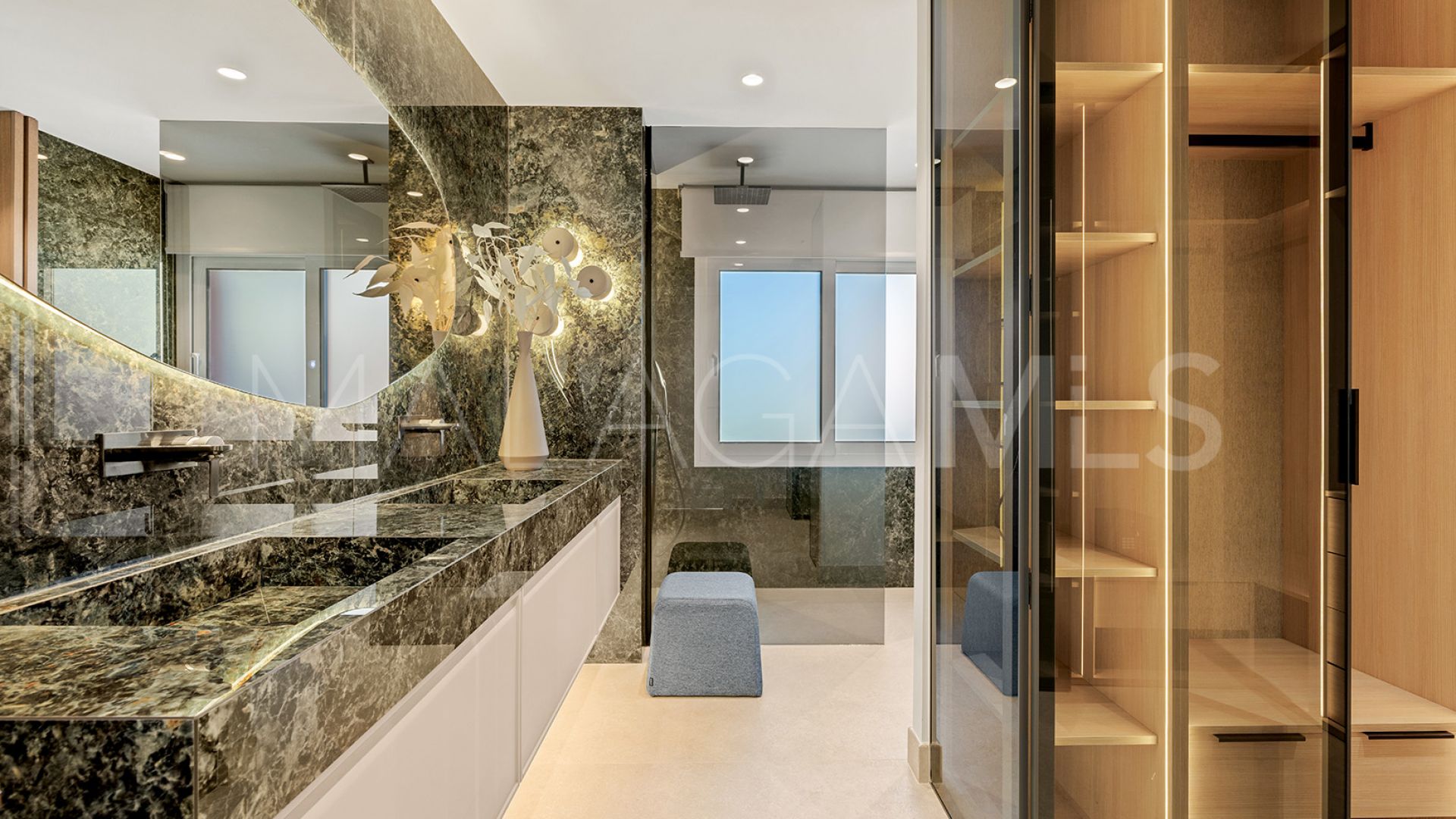 Duplex penthouse for sale in Cabo Bermejo