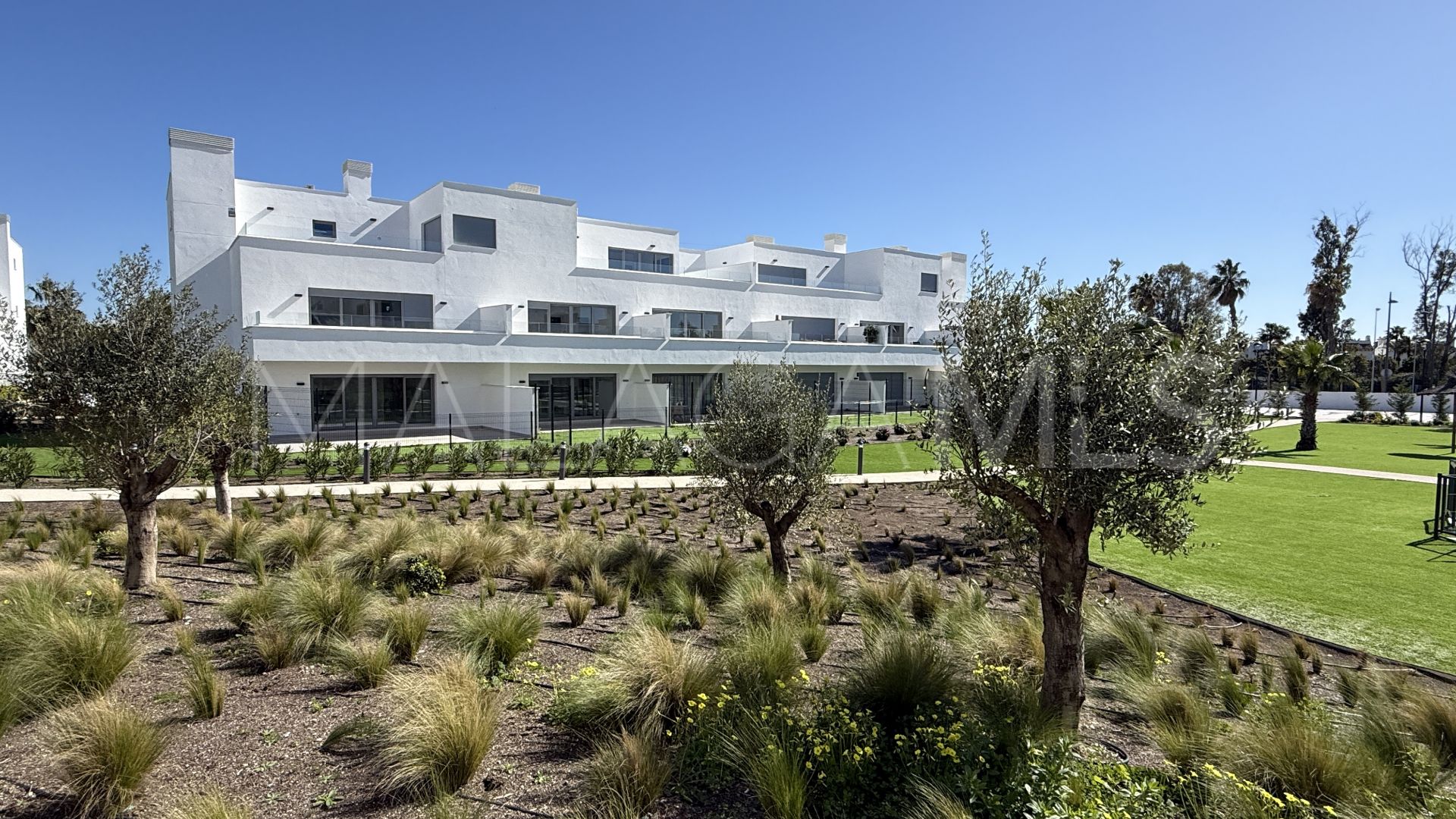 Lägenhet for sale in Aqua Gardens