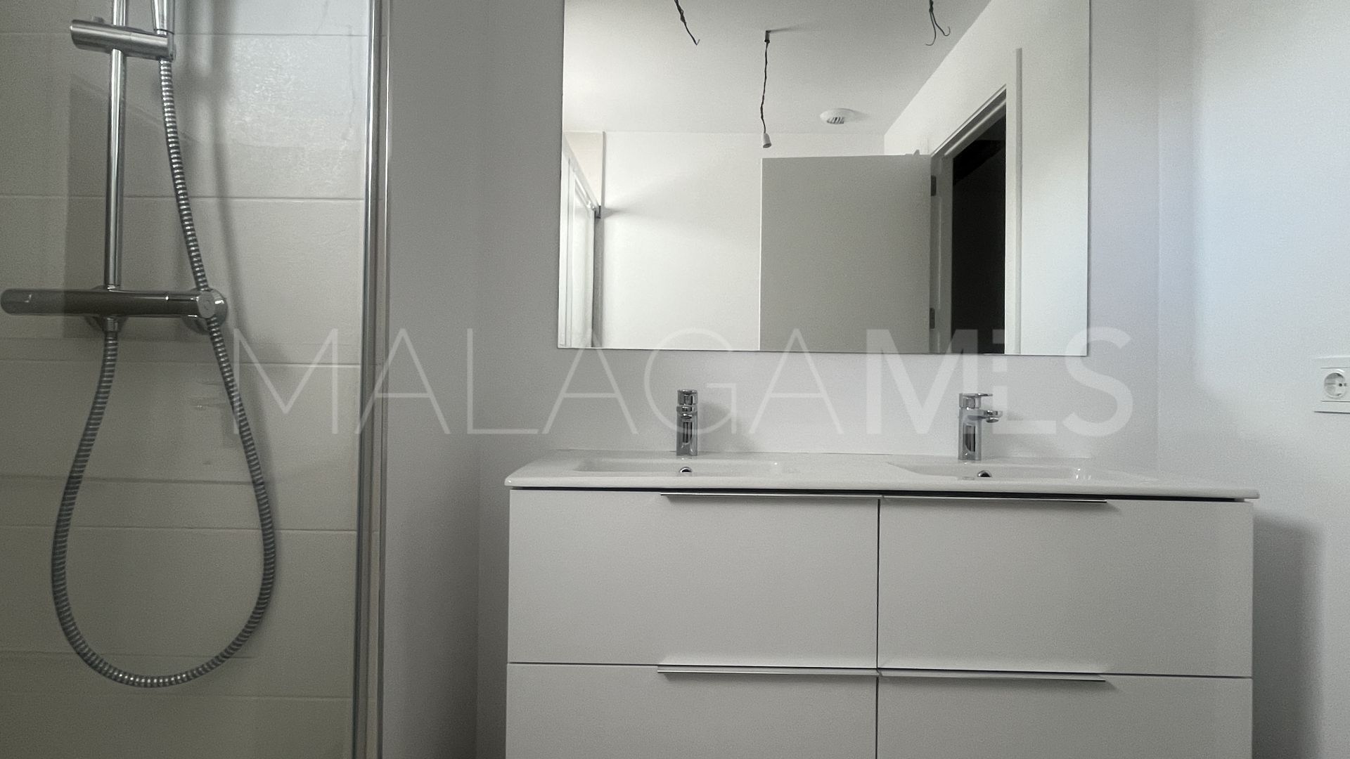 Lägenhet for sale in Aqua Gardens