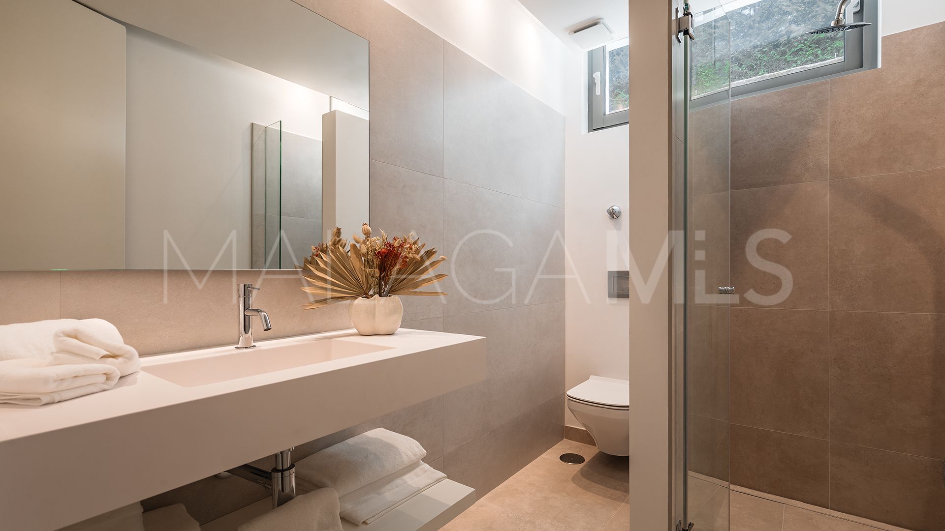 Villa for sale in King's Hills