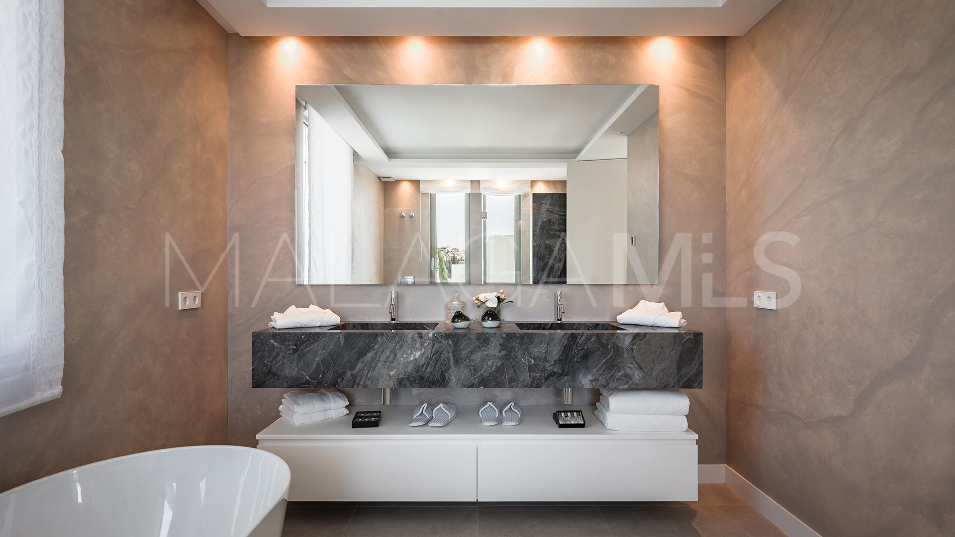 Villa for sale in King's Hills