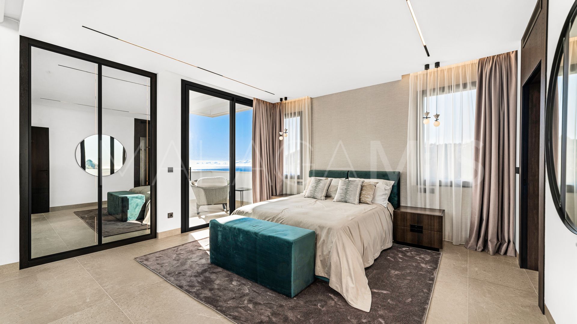 For sale villa with 6 bedrooms in El Madroñal