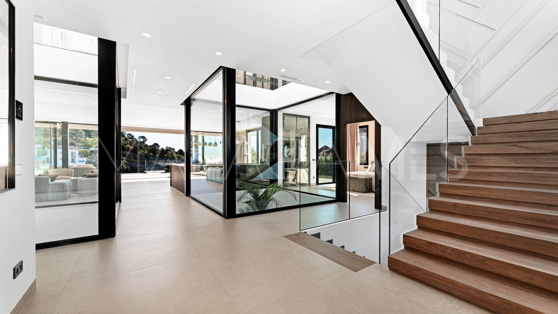 For sale villa with 6 bedrooms in El Madroñal