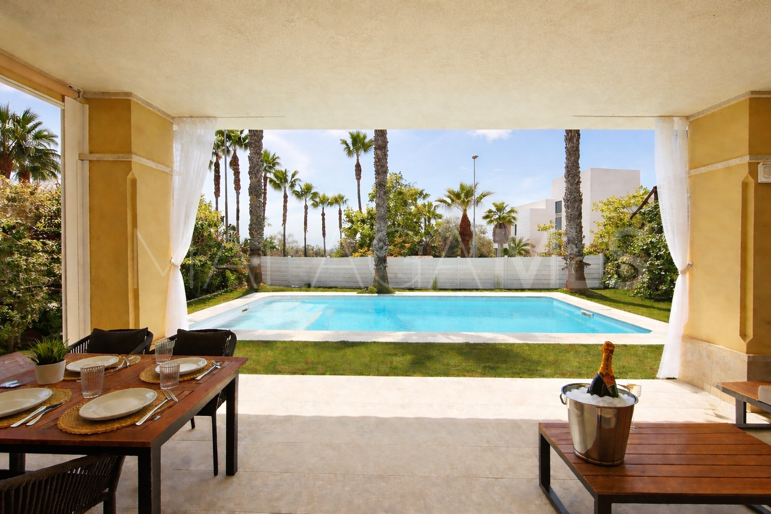 Parhus for sale in Marbella Öst