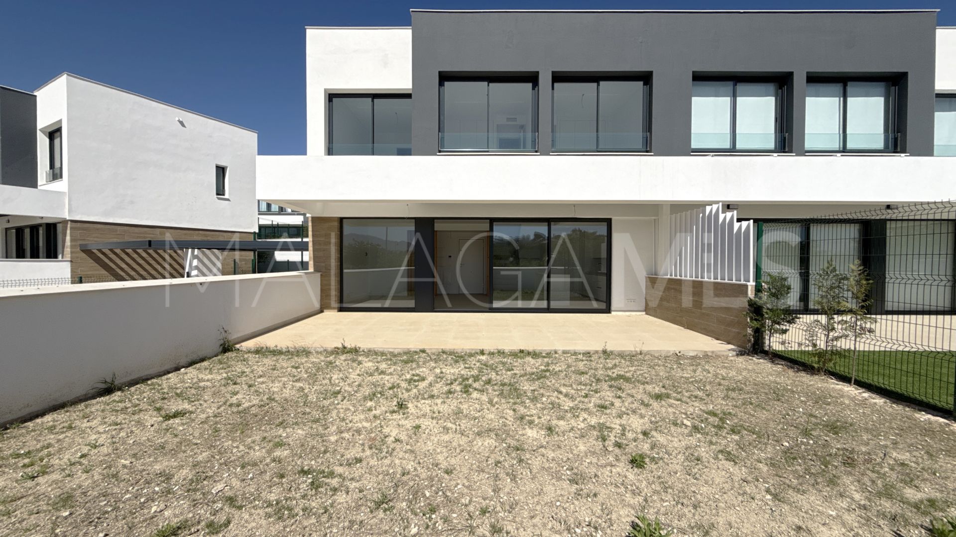 Parhus for sale in Serene Atalaya