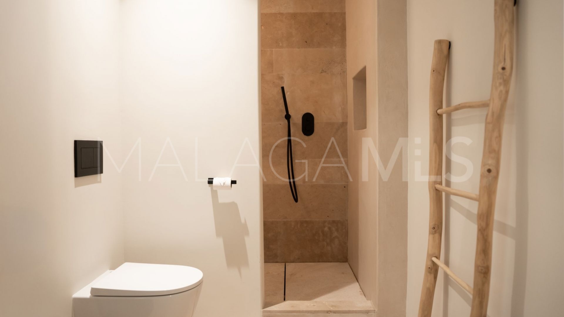 Selwo Hills, villa with 5 bedrooms for sale