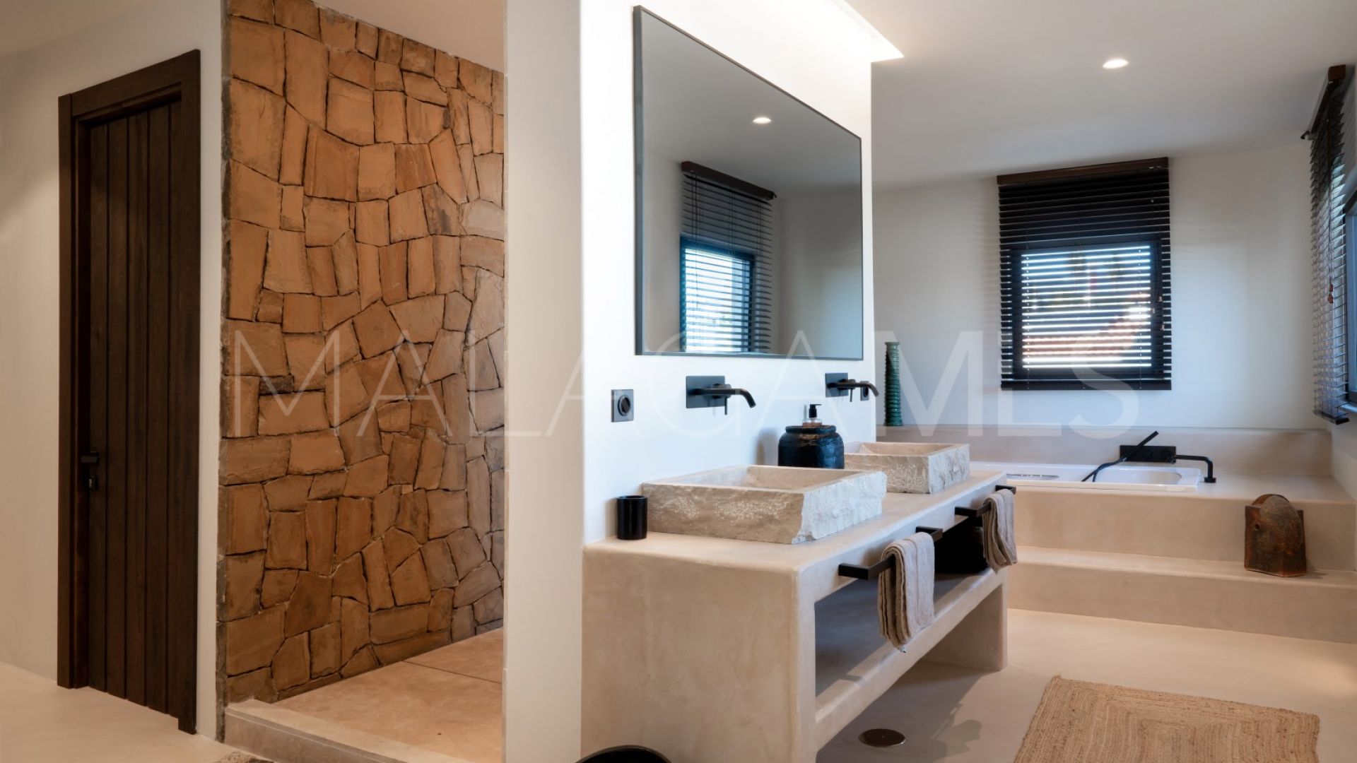 Selwo Hills, villa with 5 bedrooms for sale