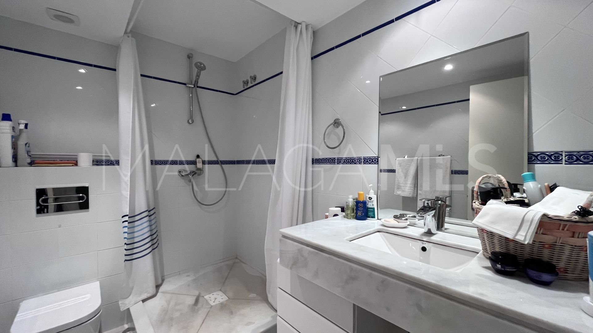 Buy pareado in Bello Horizonte with 4 bedrooms