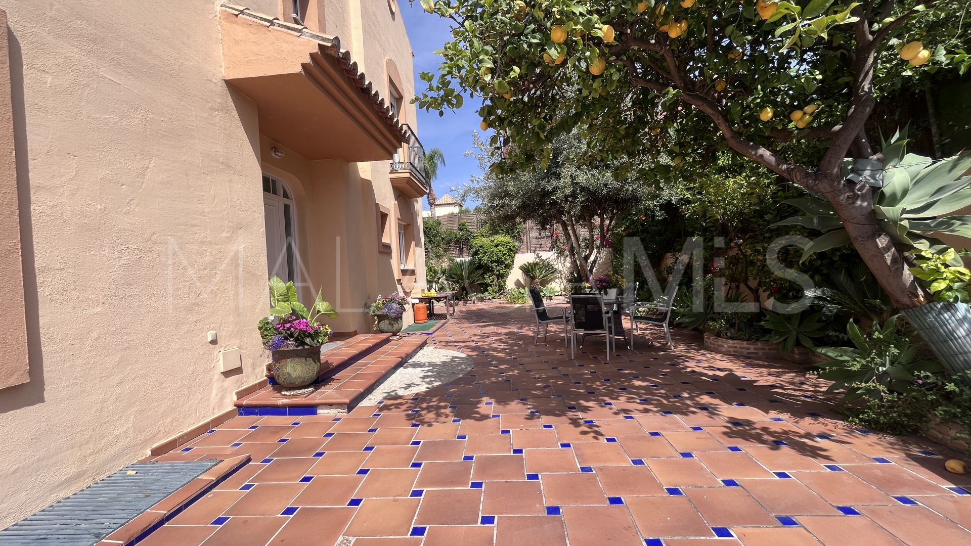 Buy pareado in Bello Horizonte with 4 bedrooms