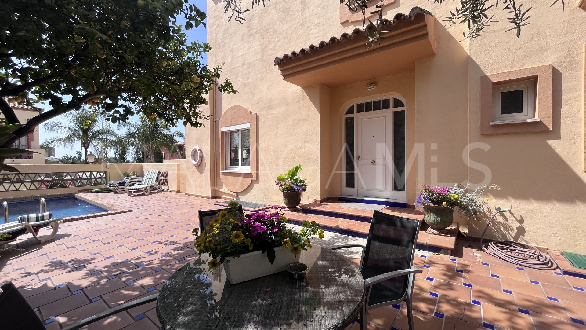 Buy pareado in Bello Horizonte with 4 bedrooms