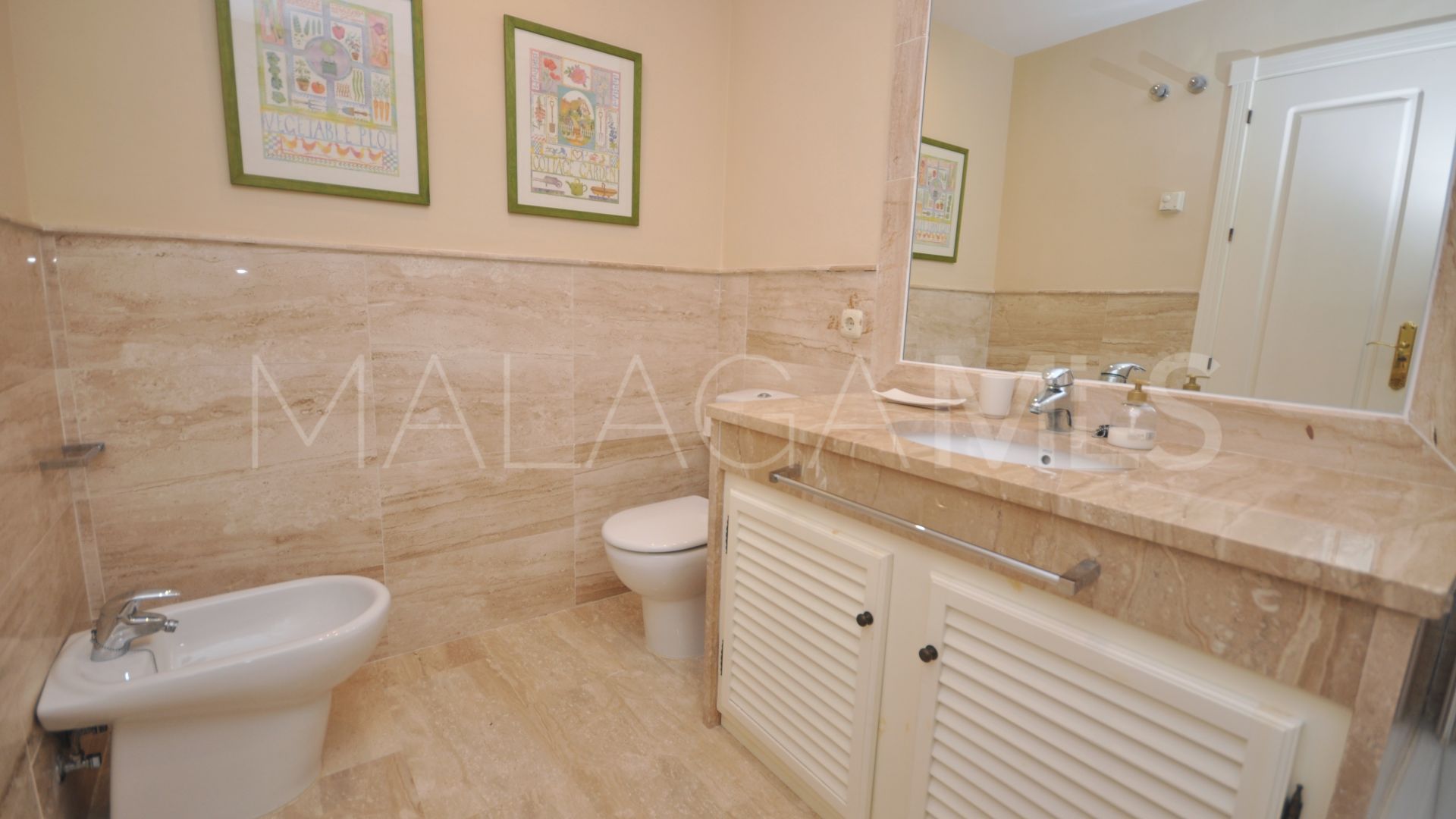 Wohnung for sale in Alhambra del Golf