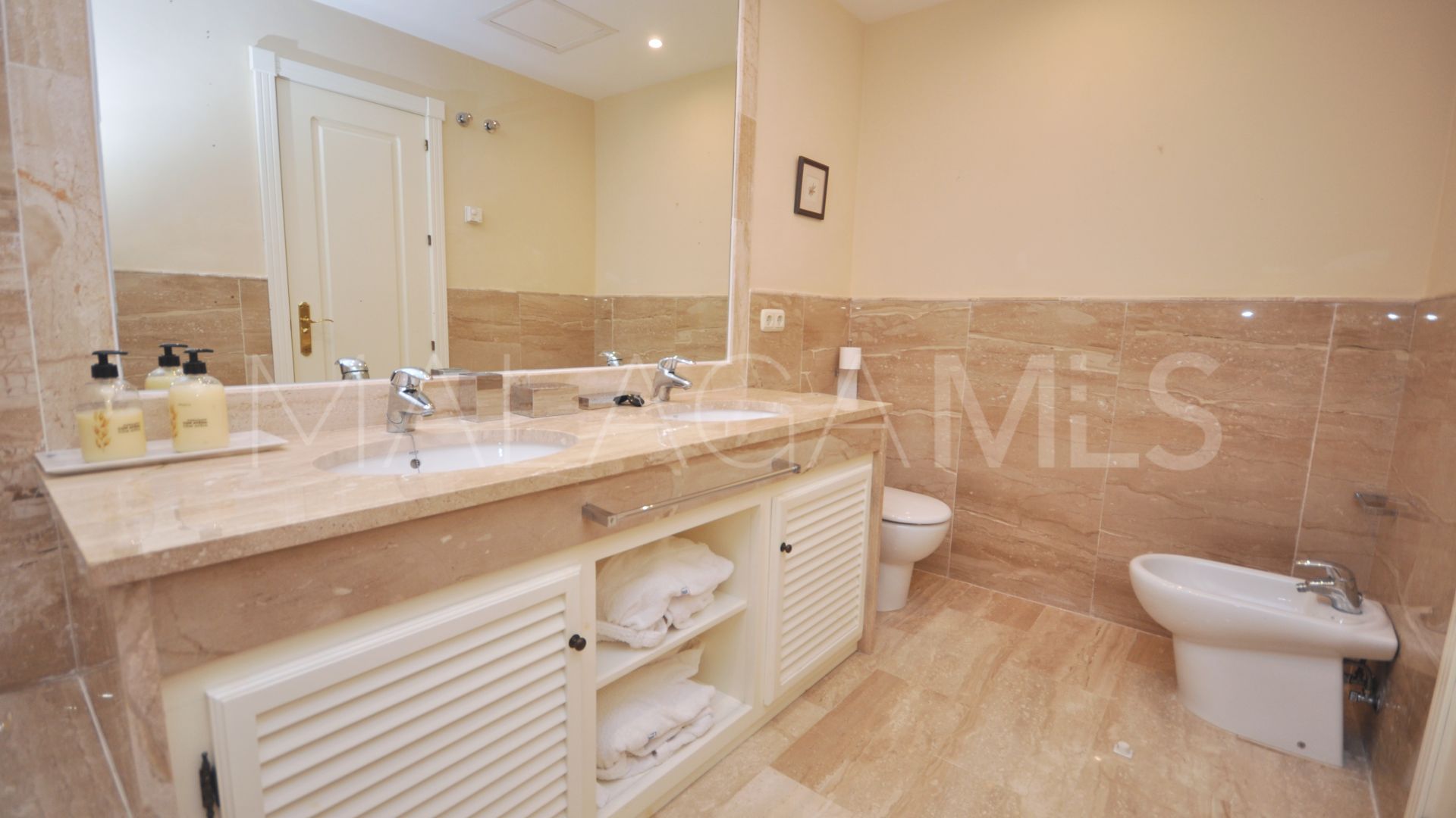 Wohnung for sale in Alhambra del Golf