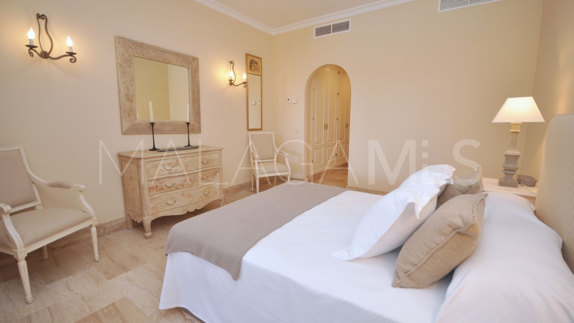 Wohnung for sale in Alhambra del Golf