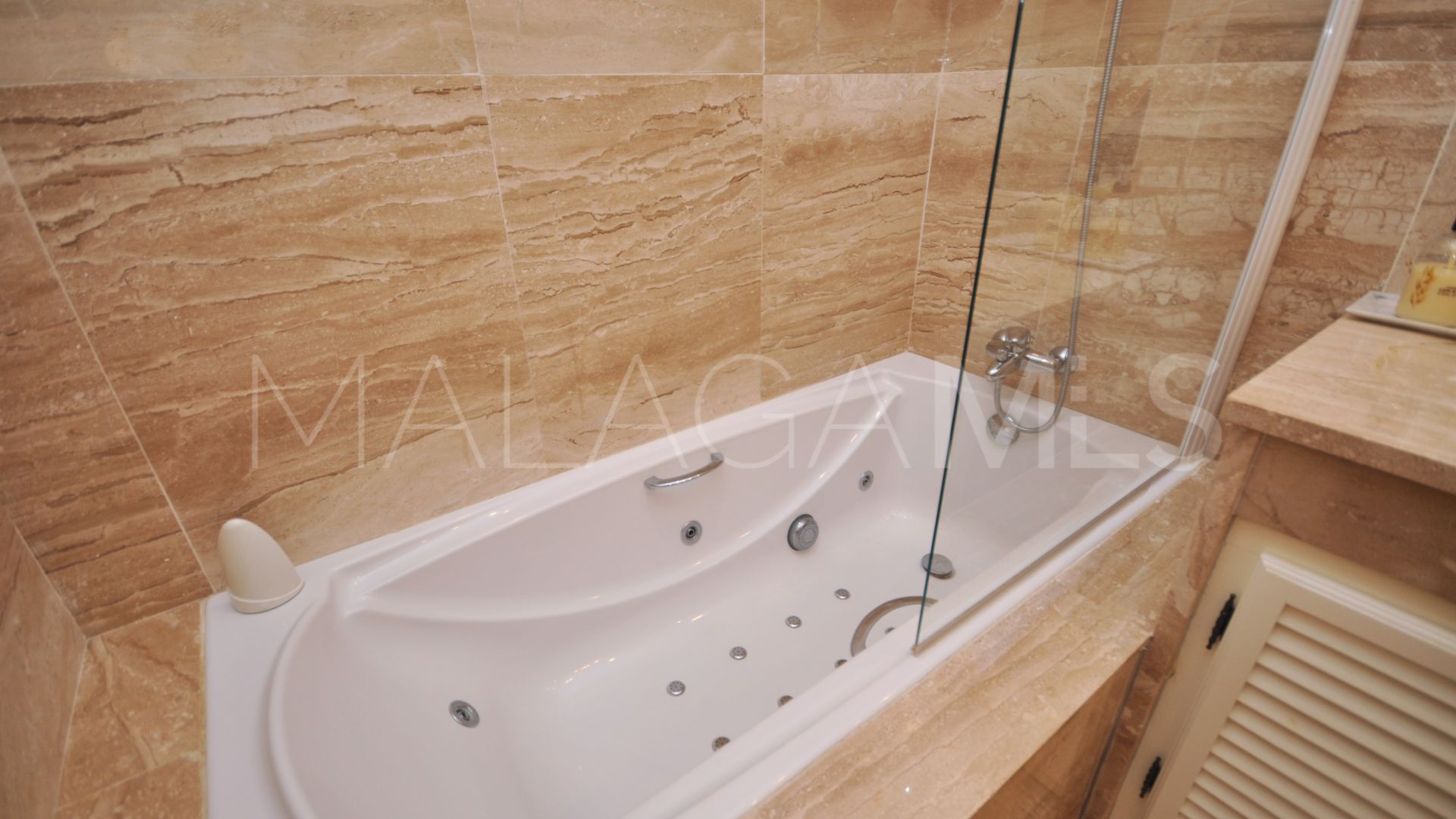 Wohnung for sale in Alhambra del Golf