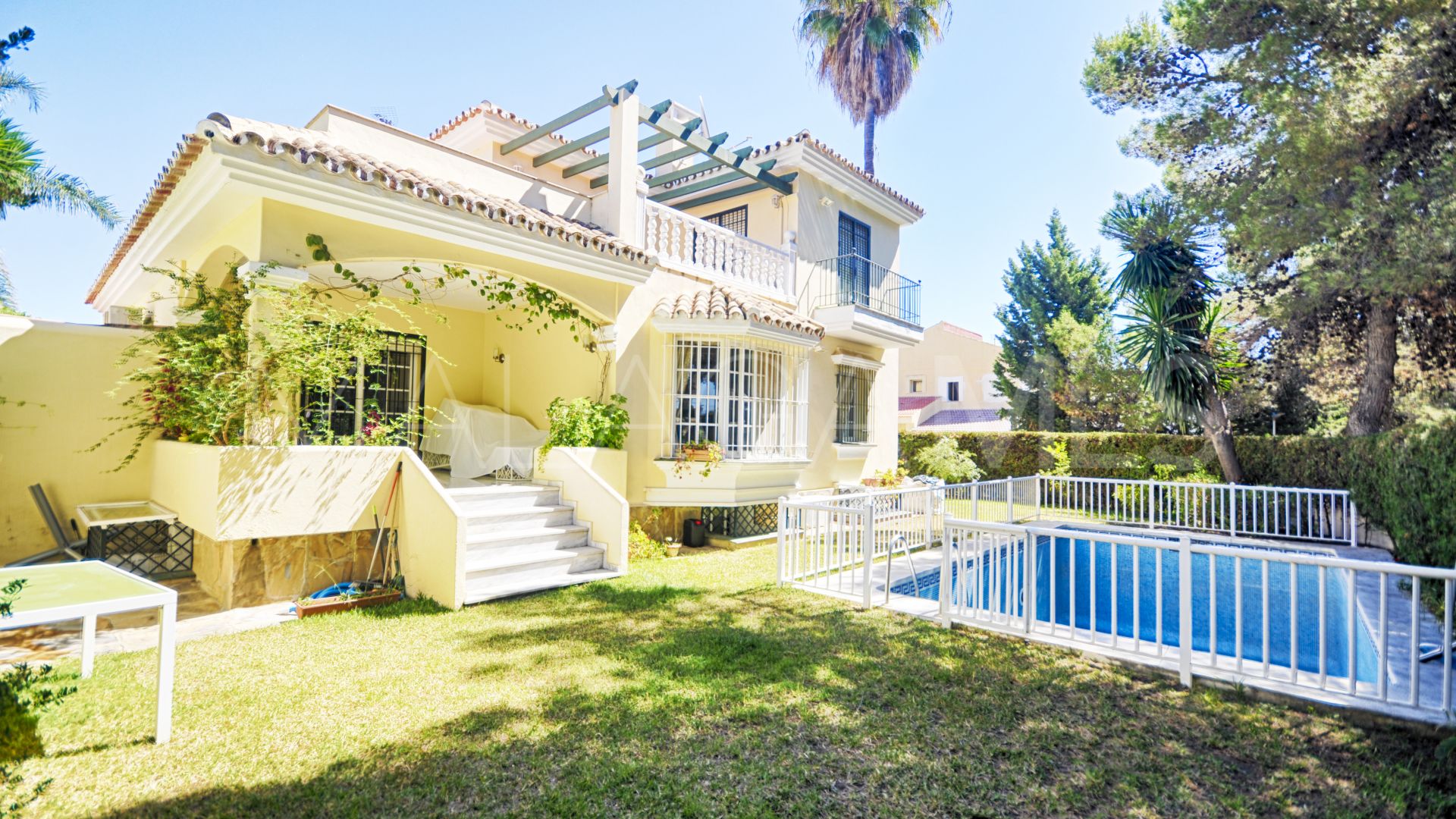 Villa for sale in Altos del Rodeo