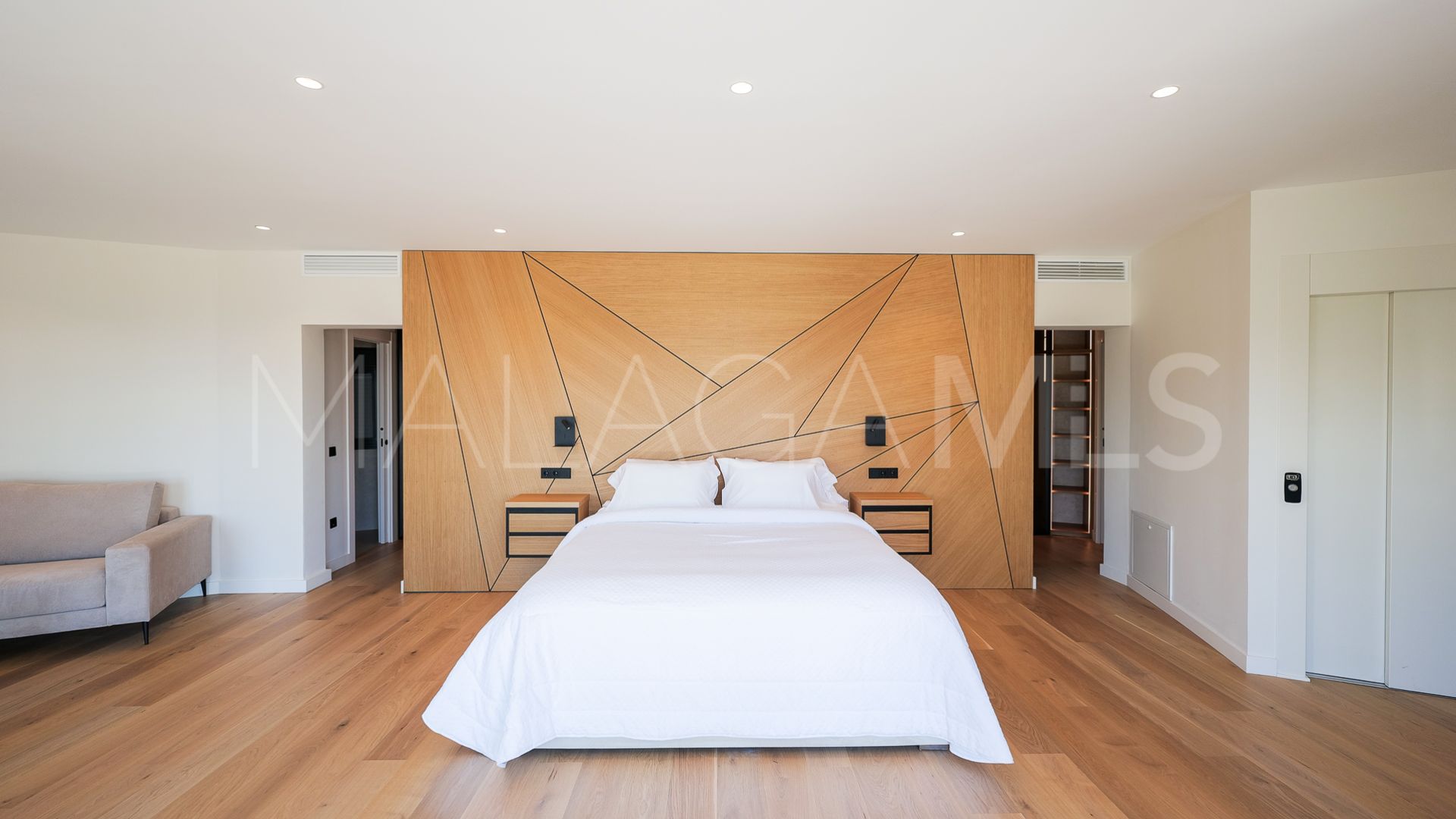 Rocio de Nagüeles villa for sale