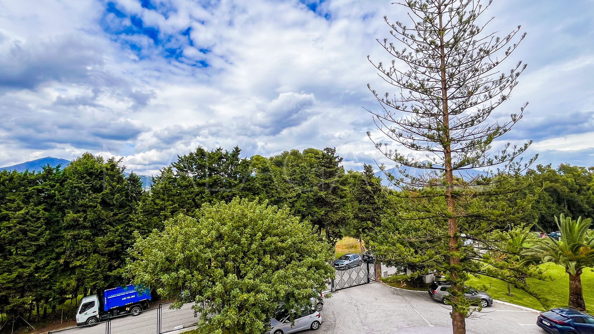 Apartamento for sale in Guadalmina Alta de 3 bedrooms