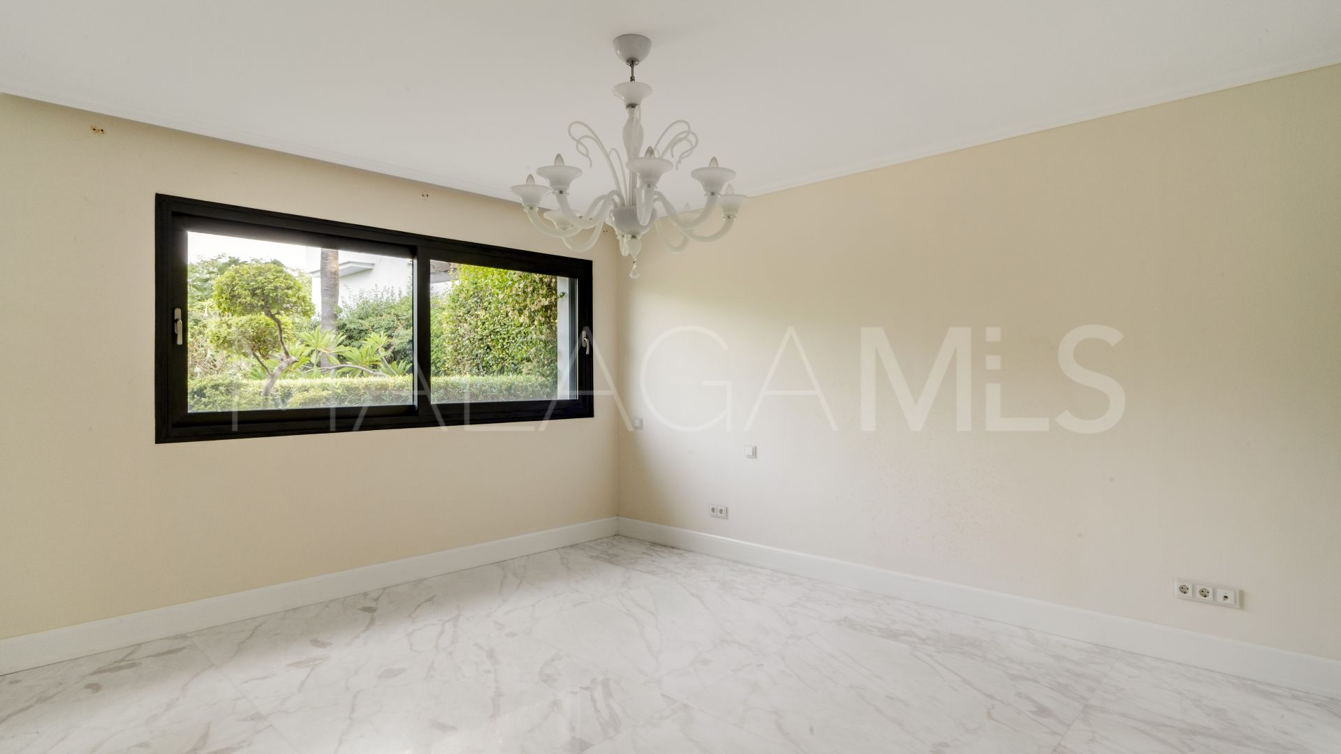 Villa for sale in Lomas de Magna Marbella