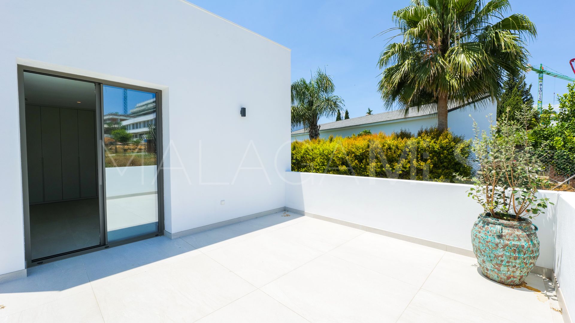 Villa for sale in Estepona Ouest