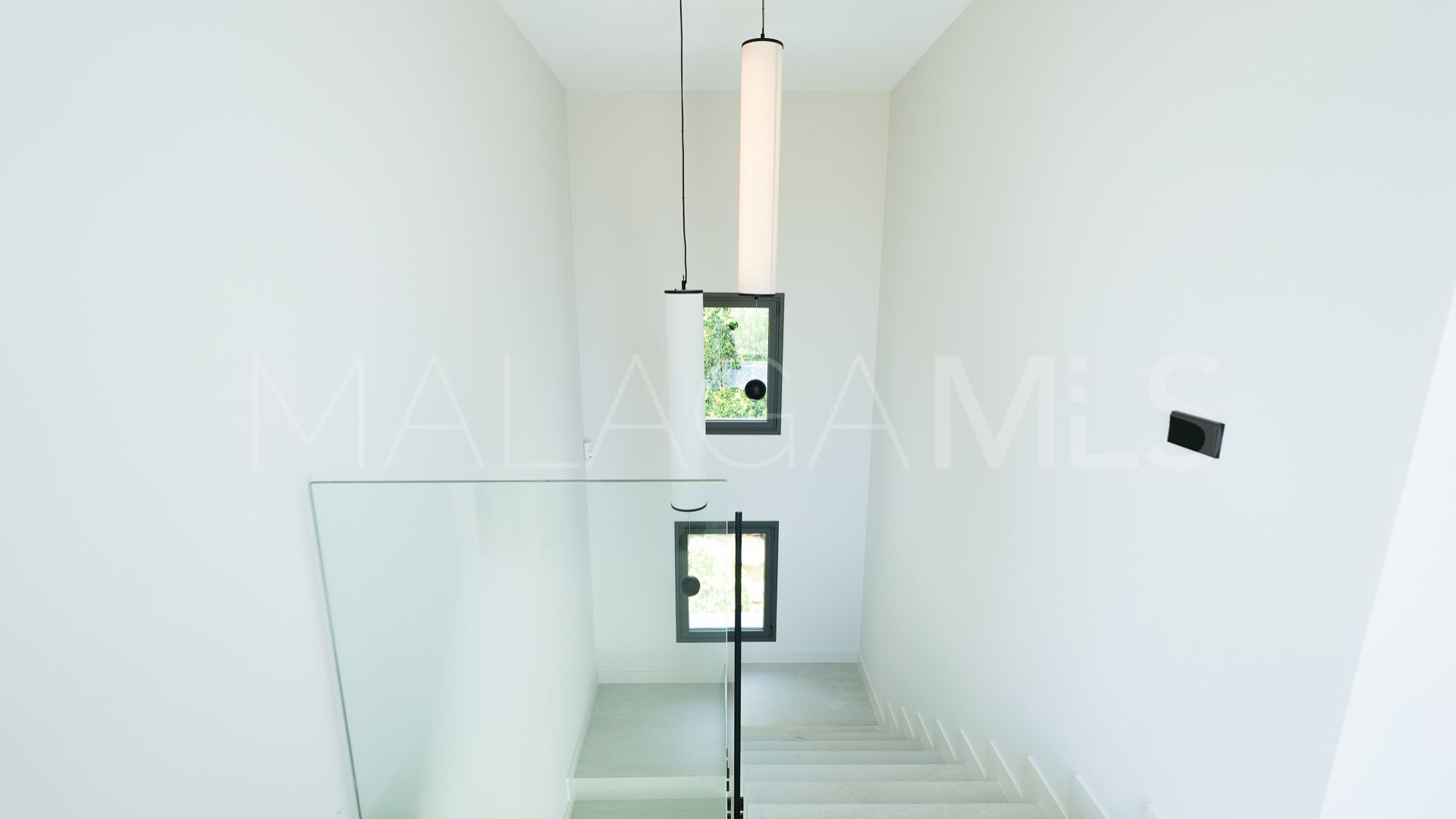 Villa for sale in Estepona Ouest