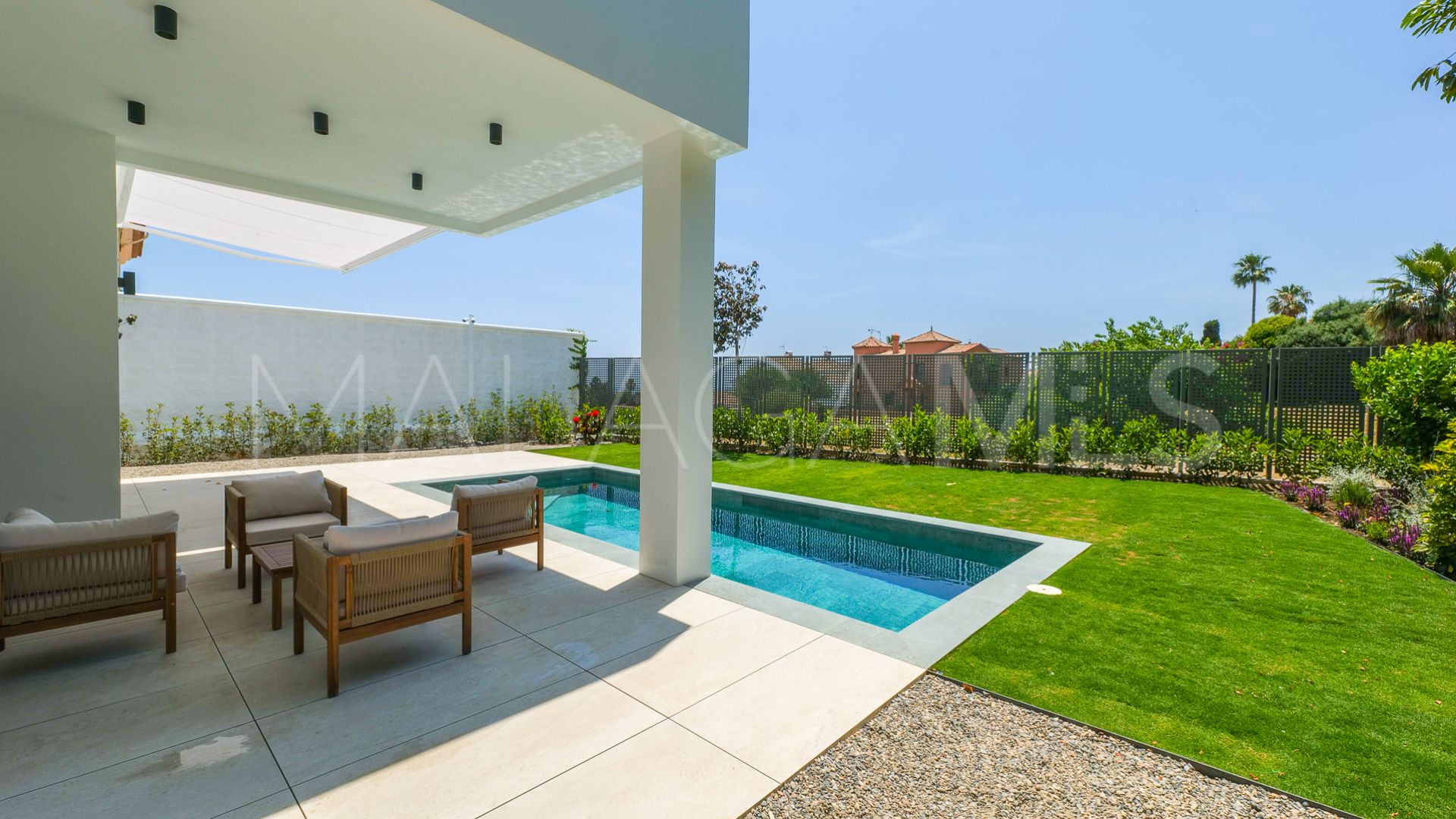 Villa for sale in Estepona Ouest