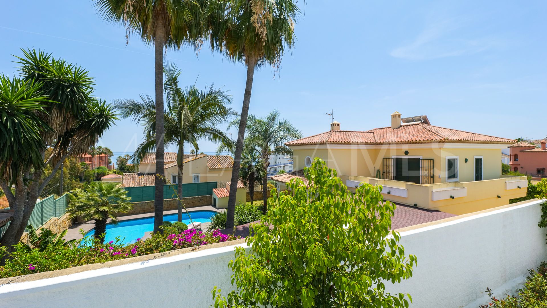 Villa for sale in Estepona Ouest