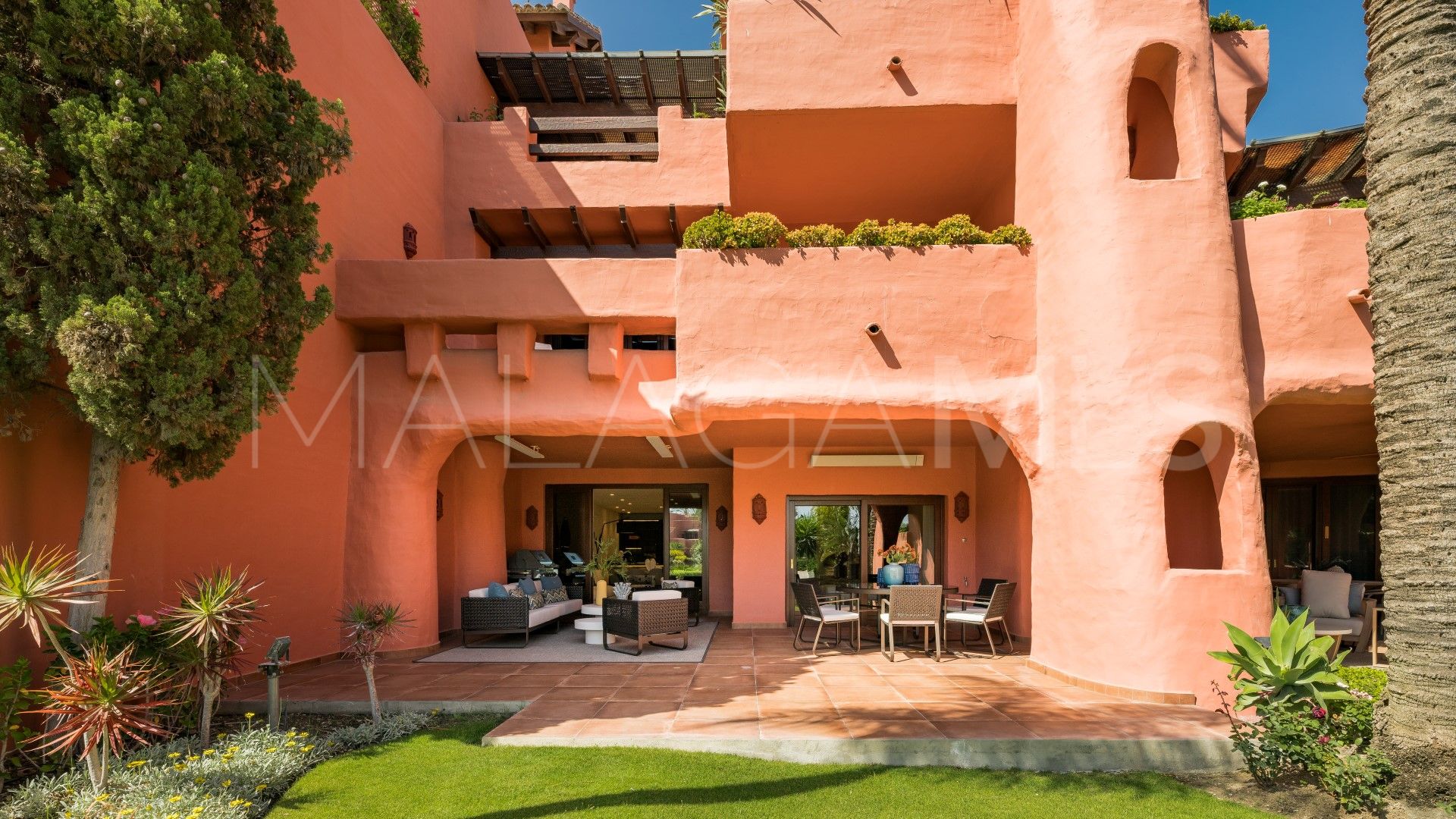 Markplanslägenhet for sale in Torre Bermeja
