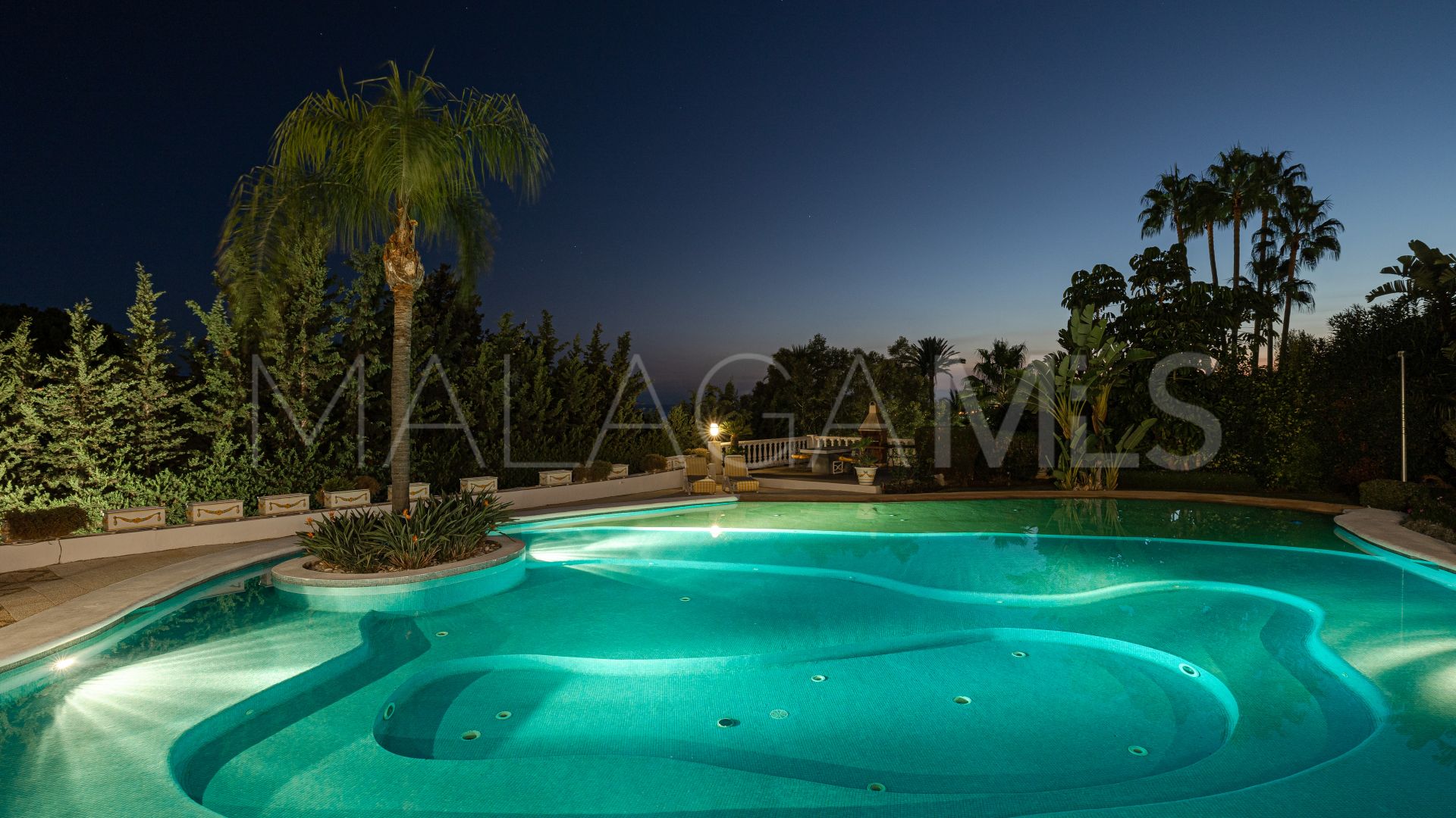El Paraiso, villa for sale