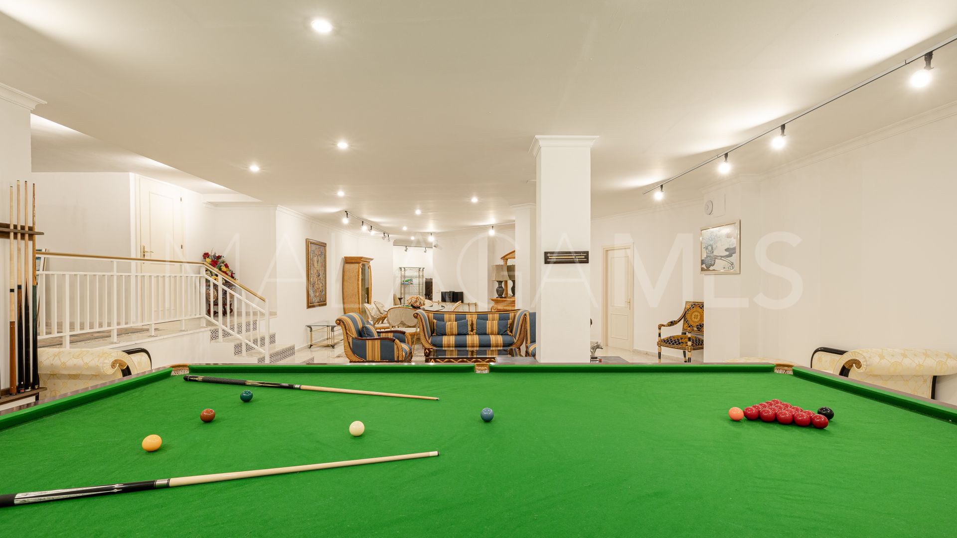 El Paraiso, villa for sale