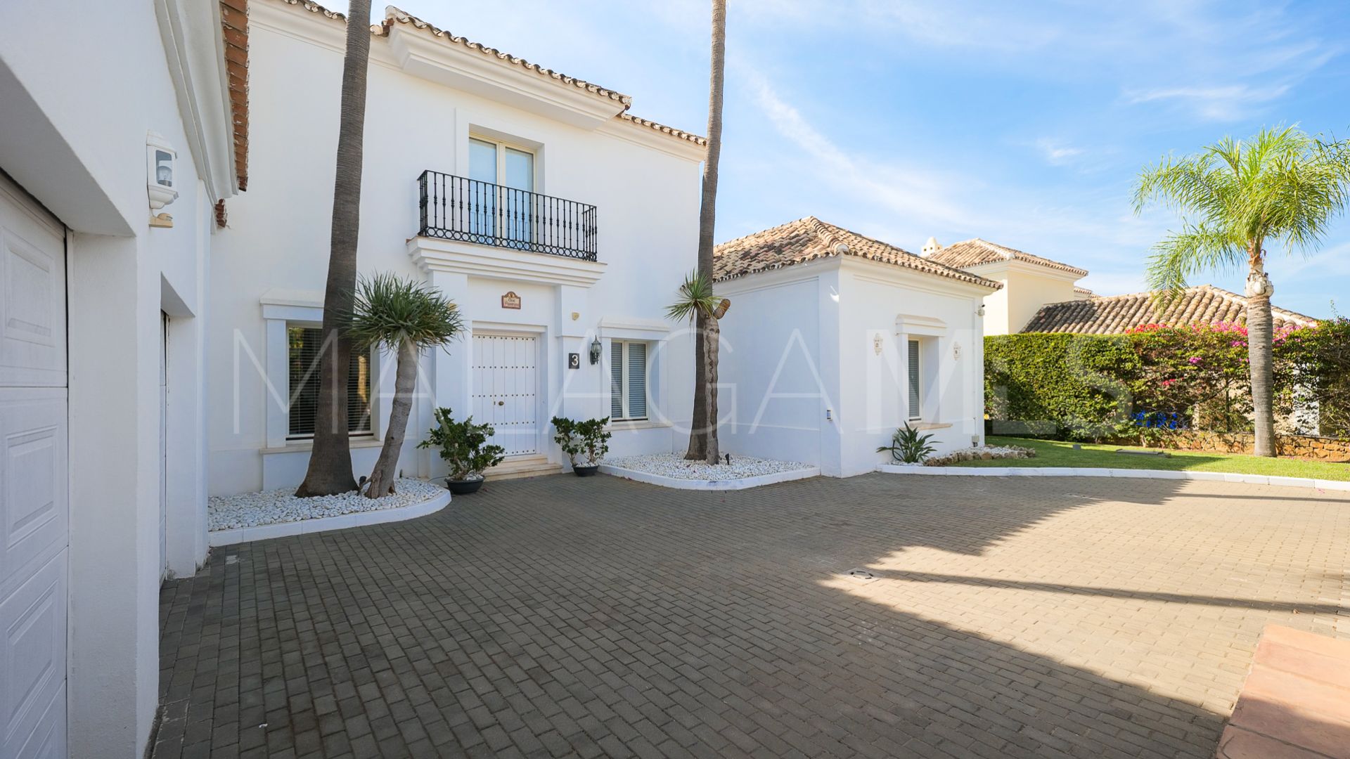 Villa for sale in Paraiso Medio