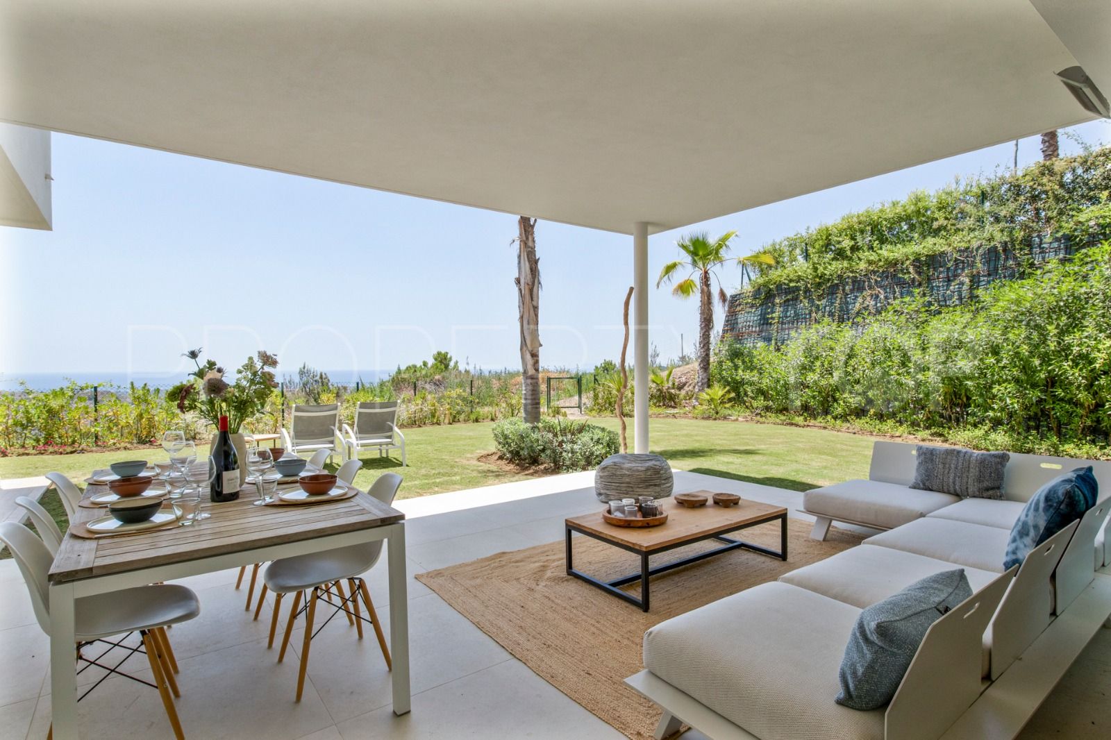 Duplex planta baja en venta en Marbella Club Hills