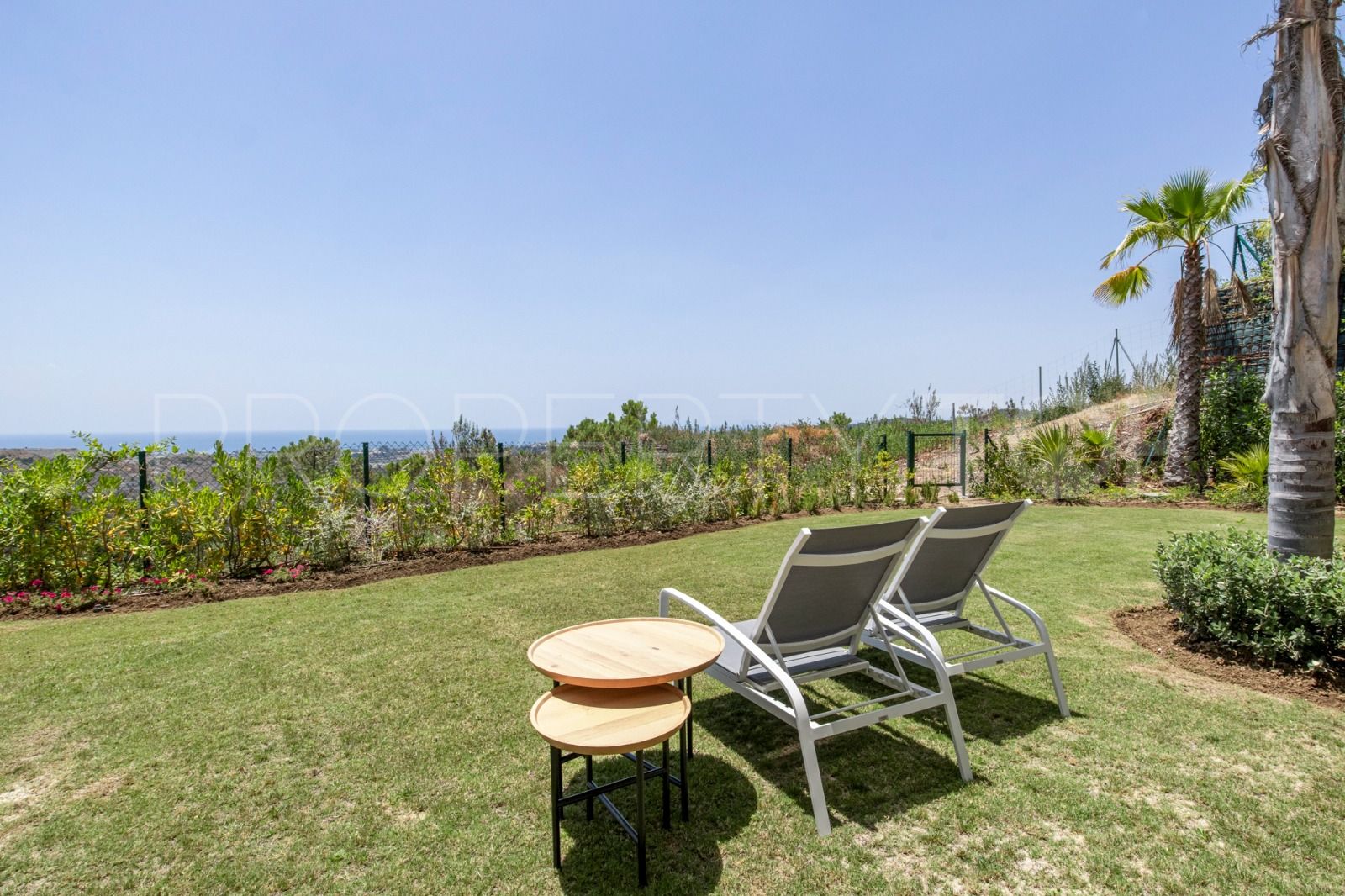 Duplex planta baja en venta en Marbella Club Hills