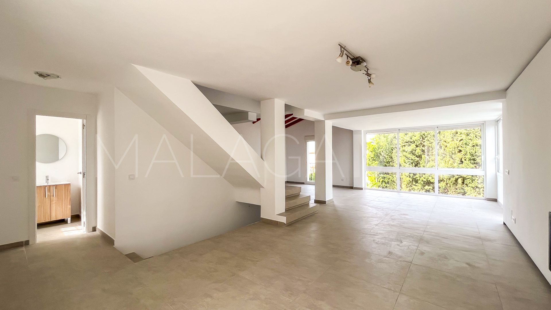 Pareado for sale with 4 bedrooms in Rio Real