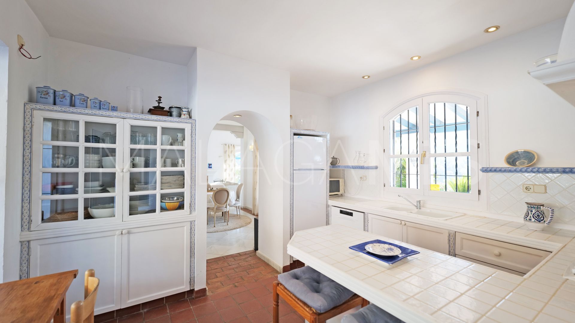Villa for sale in Benahavis Centro