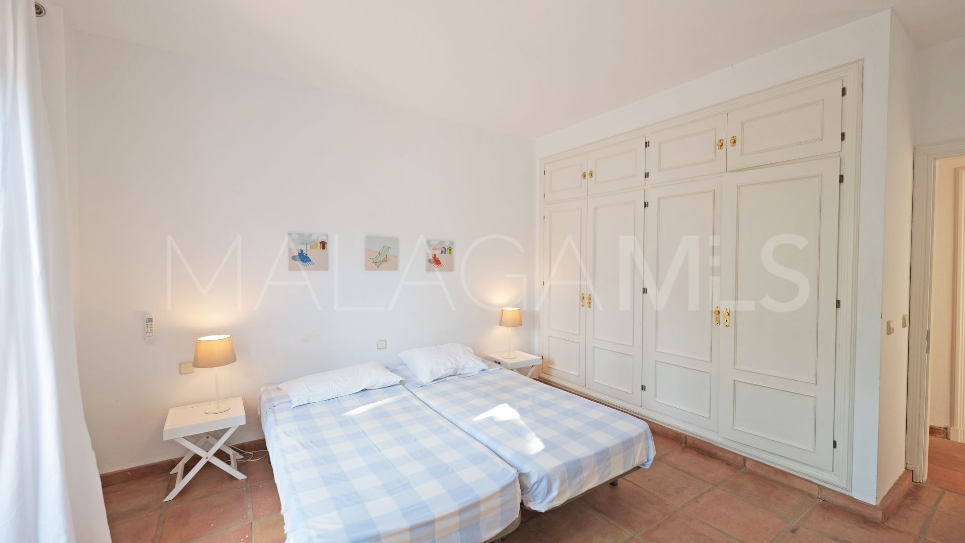 Villa for sale in Benahavis Centro