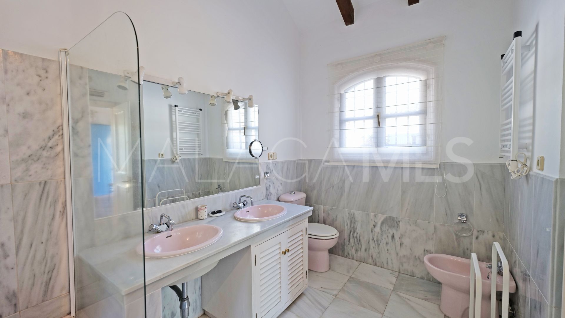 Villa for sale in Benahavis Centro