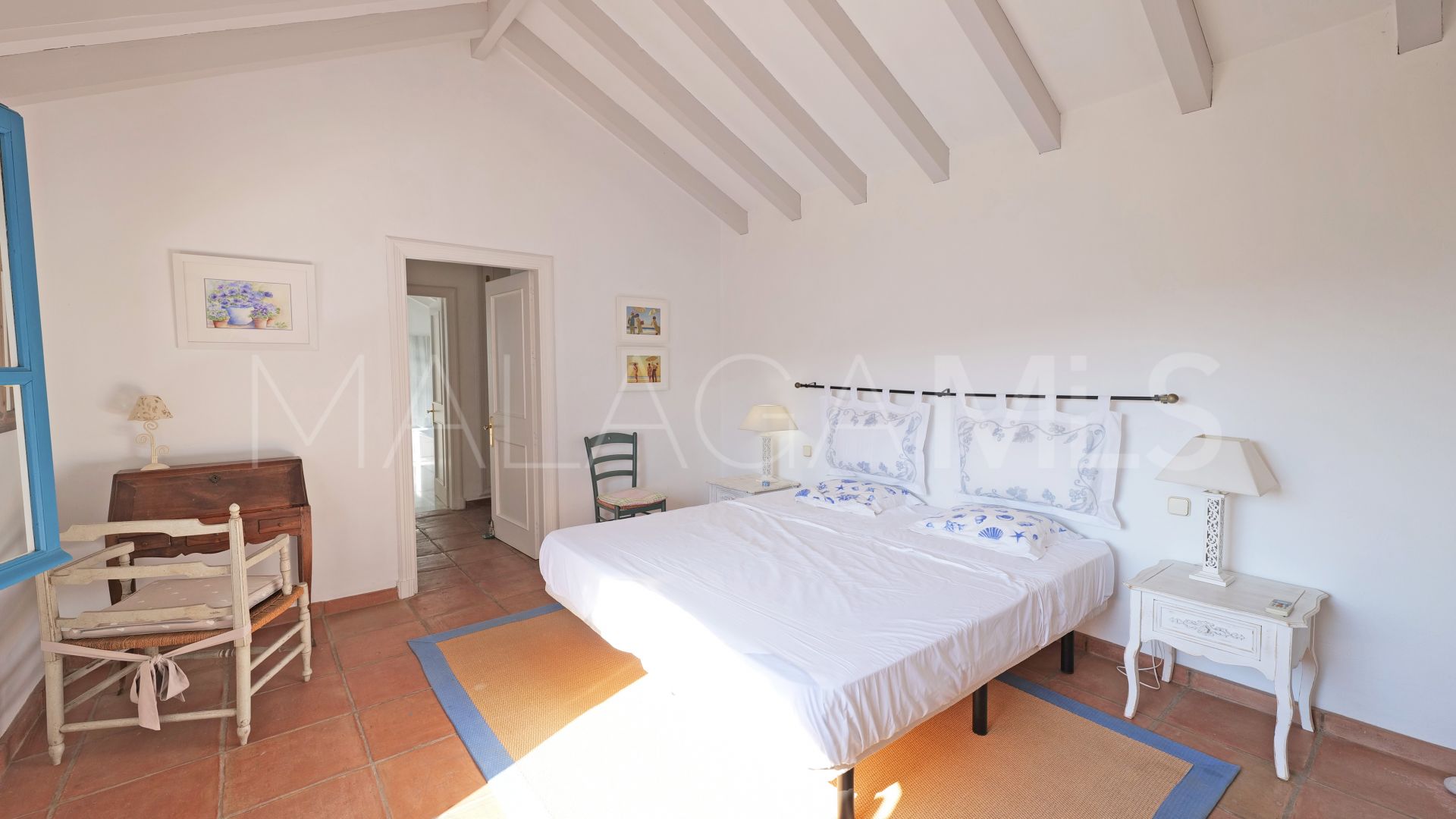 Villa for sale in Benahavis Centro