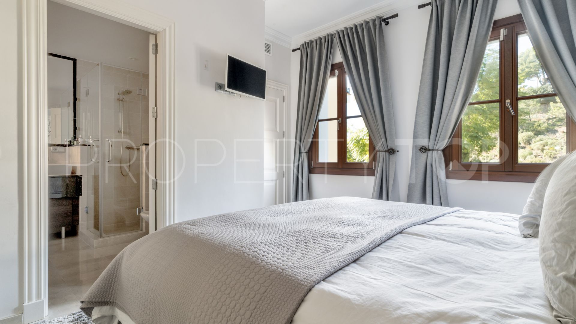 7 bedrooms villa in El Madroñal for sale