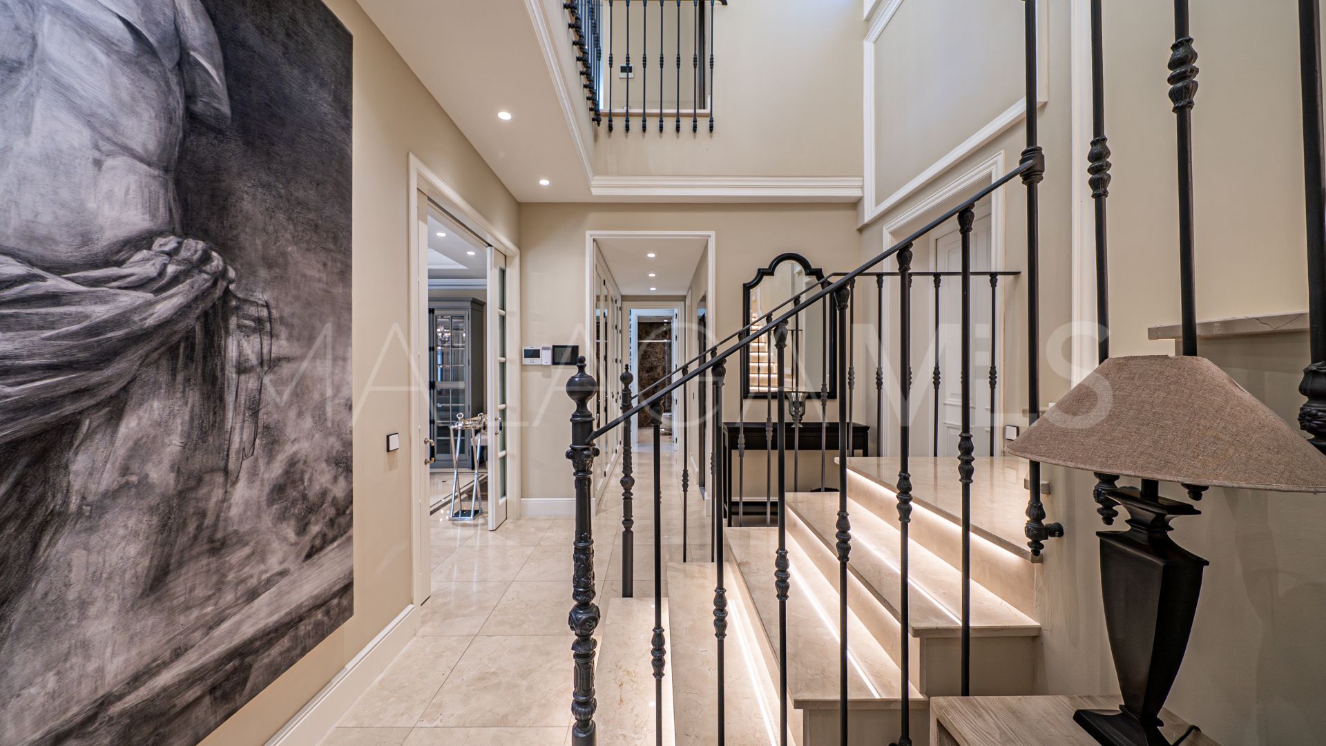 Villa for sale in Los Flamingos Golf