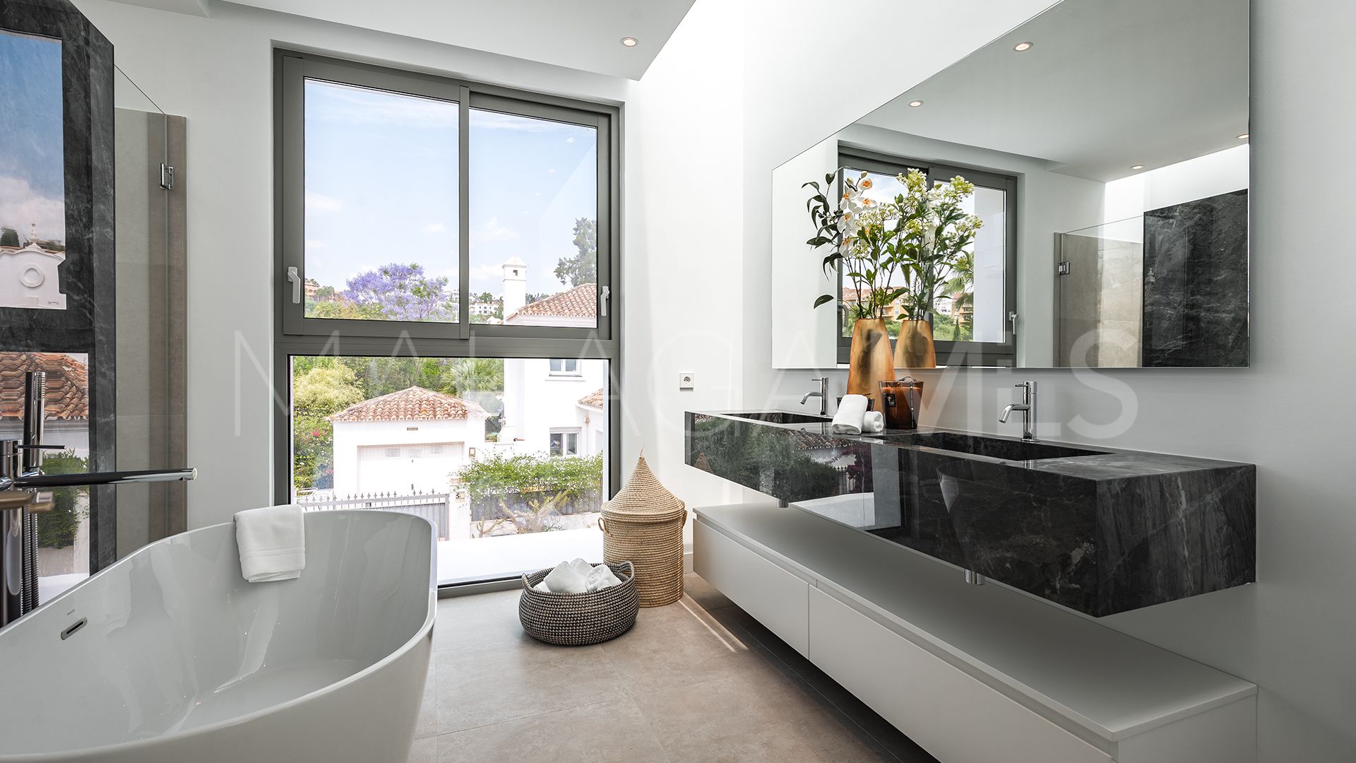 Villa for sale in King's Hills