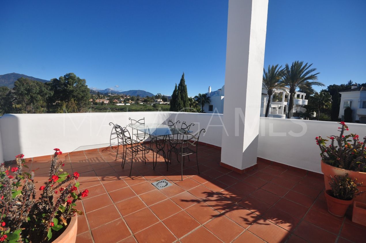Tvåvånings takvåning for sale in Guadalmina Alta