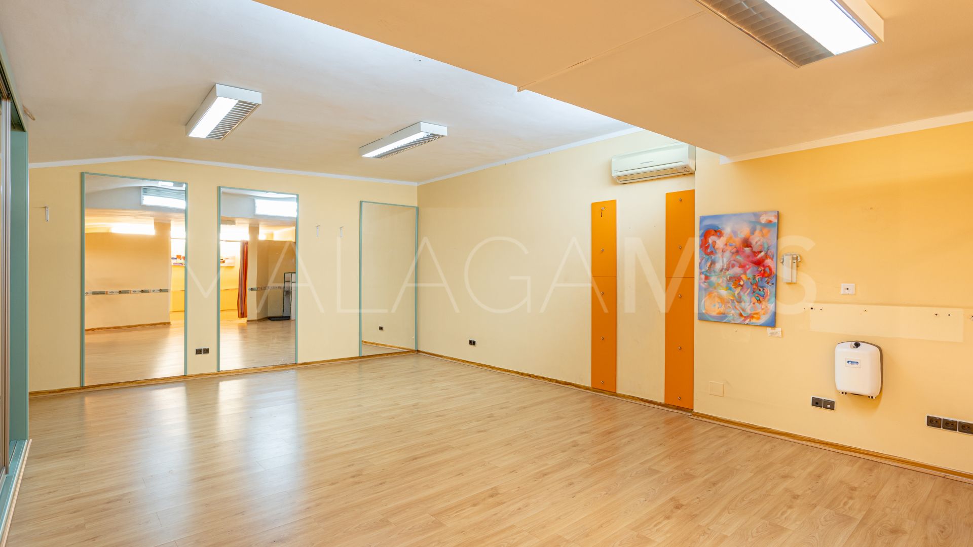 Kommersiella lokaler for sale in Marbella Centro