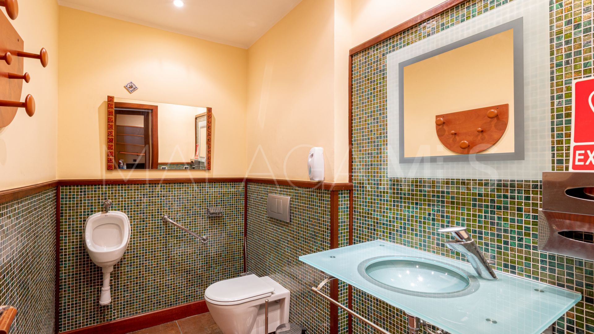 Kommersiella lokaler for sale in Marbella Centro