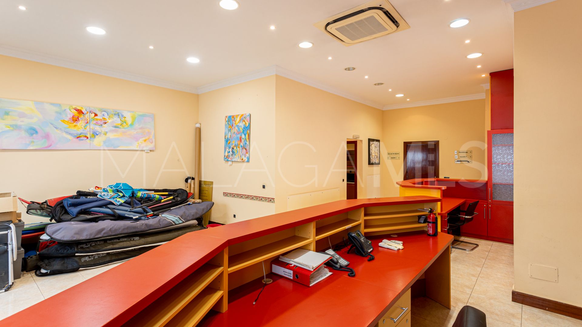 Kommersiella lokaler for sale in Marbella Centro