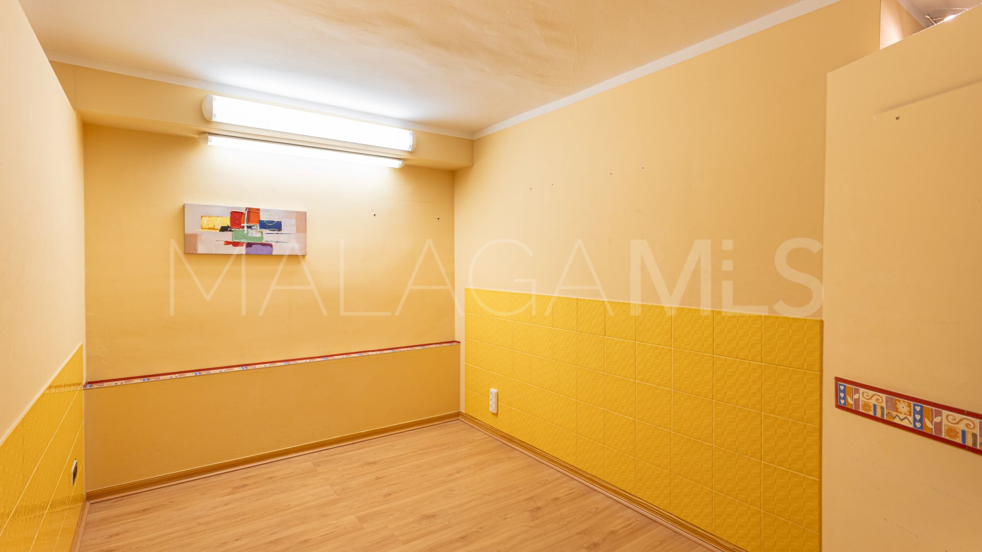Kommersiella lokaler for sale in Marbella Centro