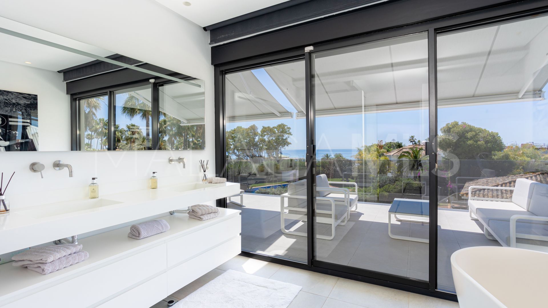 Los Monteros, villa de 4 bedrooms for sale