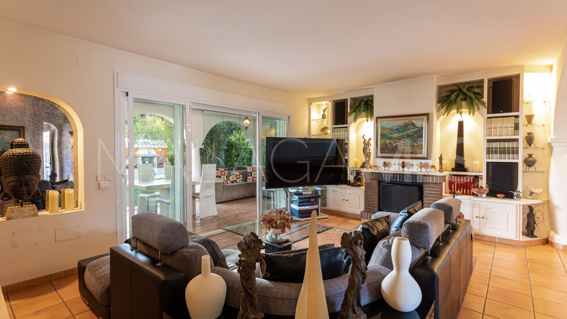 Villa for sale in El Real Panorama