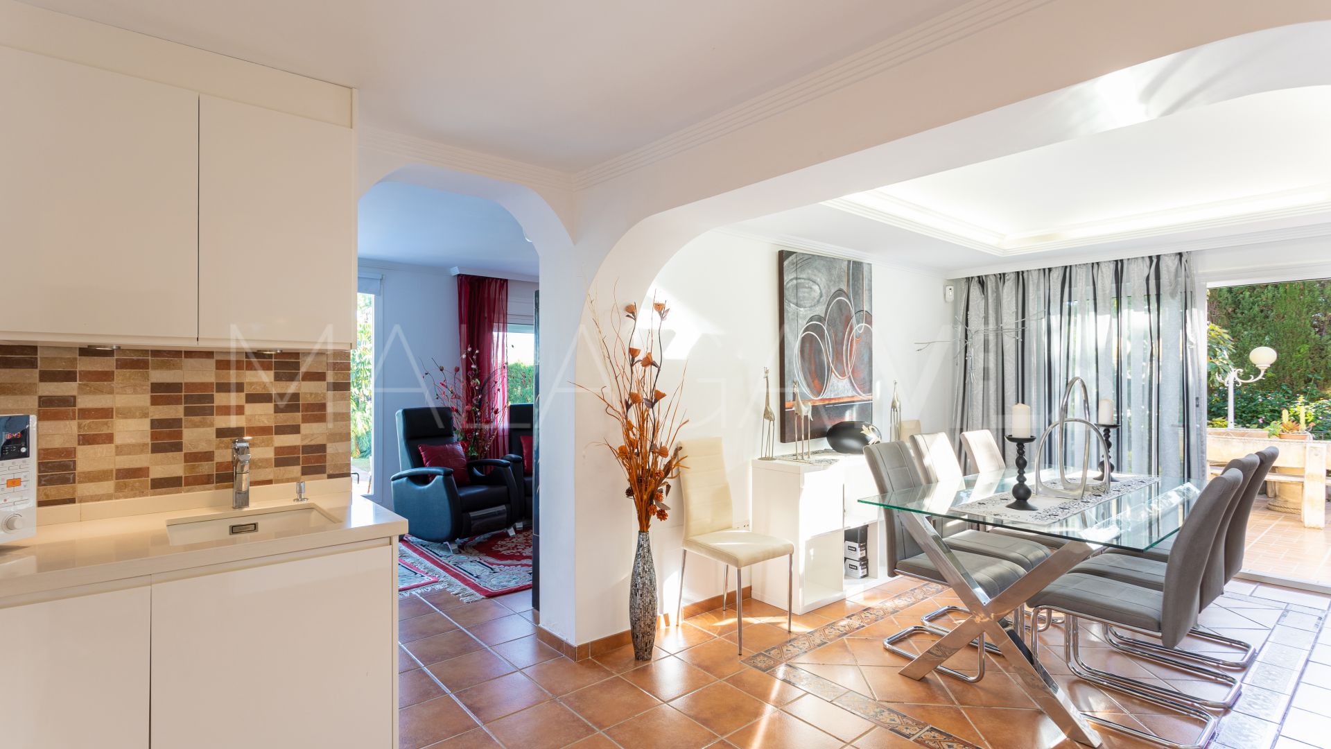 Villa for sale in El Real Panorama