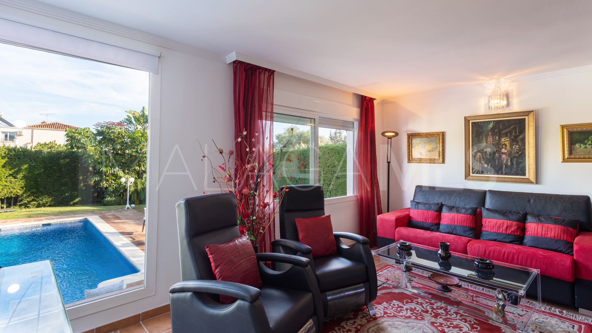 Villa for sale in El Real Panorama